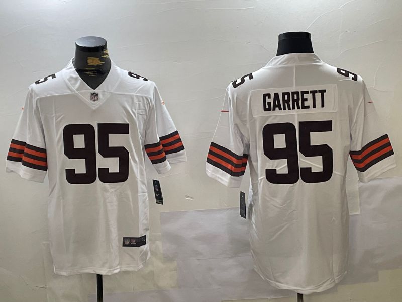 Men Cleveland Browns 95 Garrett White 2024 Nike Vapor Limited NFL Jersey style 1